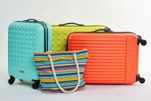 Färgglada resväskor